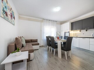 Villa Gornji Poličnik Features 23