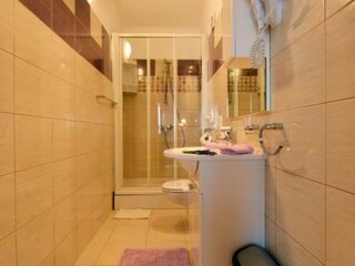 Apartment Pinezići Ausstattung 13