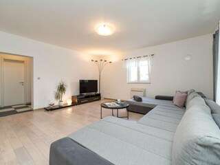 Villa Srima Features 12