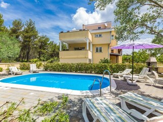 Apartment Kozino  26