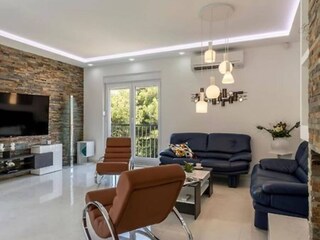 Villa Srinjine Features 6