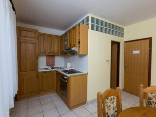 Apartment Okrug Gornji Ausstattung 4