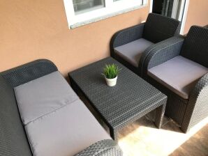Two Bedroom Apartment and Balcony - Rakovica - image1