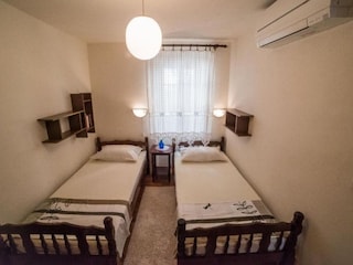 Apartment Sutivan Ausstattung 32