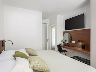 Villa Kaštel Stari Features 60