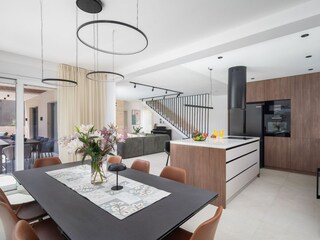 Villa Kaštel Stari Caratteristiche 34