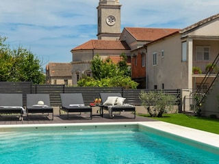Villa Kaštel Stari  71