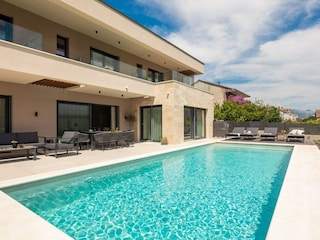 Villa Kaštel Stari  74