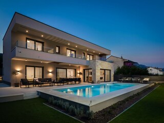 Villa Kaštel Stari  75