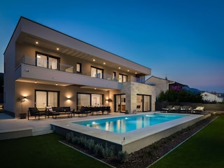 Villa Kaštel Stari  77