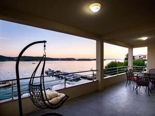 Appartement Supetarska Draga Buitenaudio-opname 3