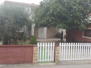 Appartement Povljana Buitenaudio-opname 10