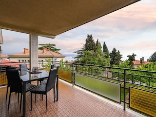 Appartement Lovran Buitenaudio-opname 8