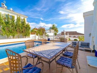 Villa Nerja Buitenaudio-opname 5