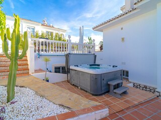 Villa Nerja Buitenaudio-opname 6