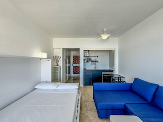 Apartment Torremolinos Features 16