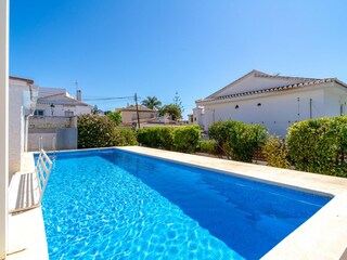 Villa Nerja Buitenaudio-opname 2