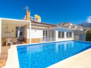 Villa Nerja Buitenaudio-opname 6
