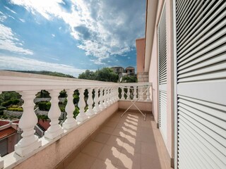 Appartement Supetarska Draga Buitenaudio-opname 16