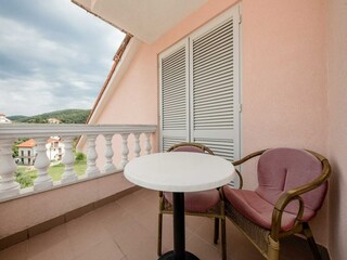 Apartment Supetarska Draga Außenaufnahme 2