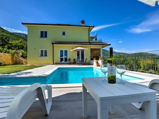 Apartment Brseč Außenaufnahme 5