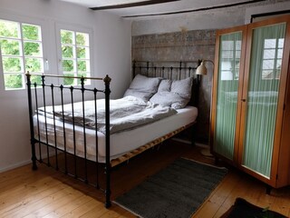 Schlafzimmer 1, 15 m2