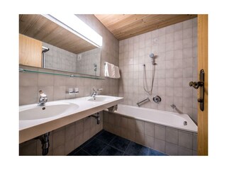 Ferienwohnung Nr. 4 Badezimmer