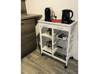 Madeleine Servierwagen Kaffeemaschine Teekocher