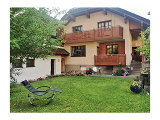 Unser Haus mit Garten