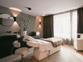 SpaWellness_Behandlungsraum_01