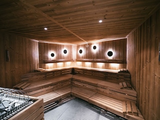 SpaWellness_FinnischeSauna_02_ThomasBrunnerKolar