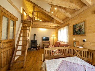 Kuschelnest (2,1x1,8m) oben im Wohnzimmer