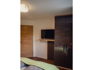 MK_03361