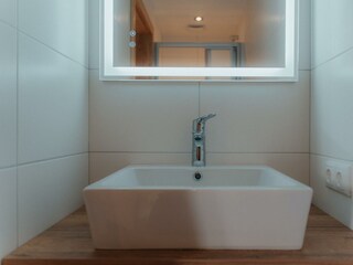 Apartment 4