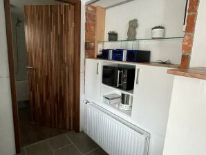 Apartment Appartement/Fewo, Bad, WC, 1 Schlafraum