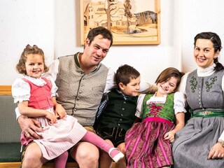 Familienfoto-2020-1800x1200