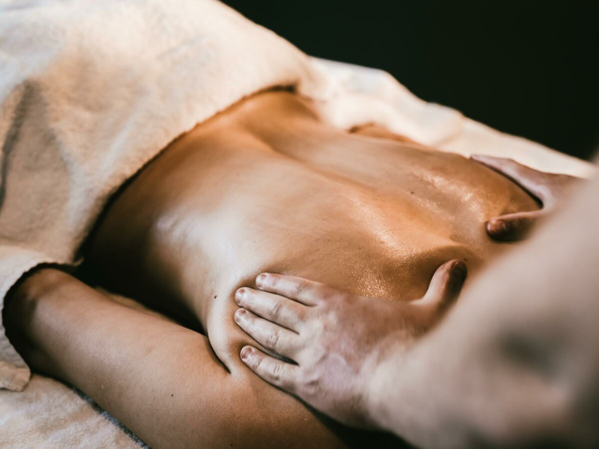SpaWellness_Massage_02_PaulSimpson