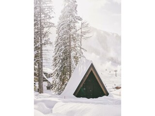 Winter_Chalet_03