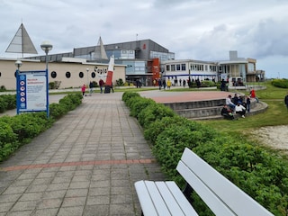 Fußweg zum Strandportal