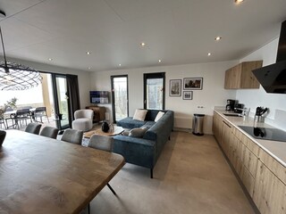 Furnishing and kitchen