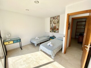 SCHLAFZIMMER 3