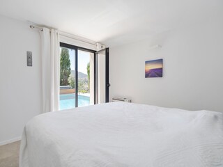 Schlafzimmer 4 - EG