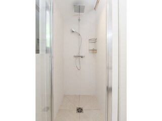 Dusche - Badezimmer 1 OG
