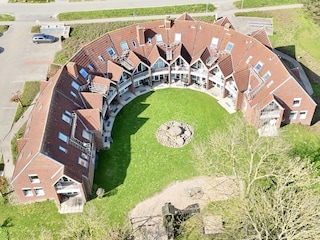 Ferienanlage Godewind. Linke Seite direkt Ansicht