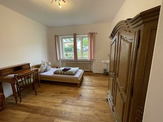Zimmer Ahorn