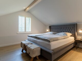 Schlafzimmer 2 im DG