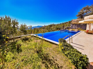 Finca Kalkan Outdoor Recording 8