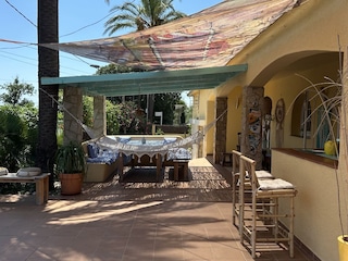 Pergola mit Essplatz