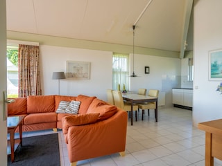 Wohnzimmer und Essbereich