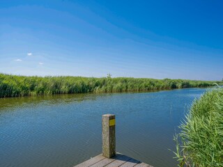 hauseigener Boots- und Badesteg, Angeln erlaubt